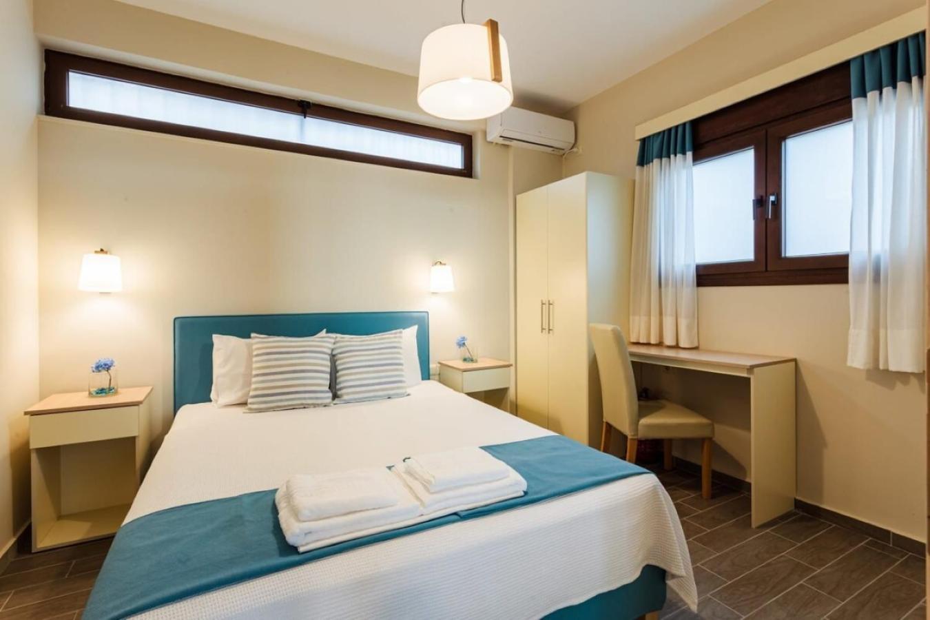 Seaside Summer Bliss - Aurora Luxury Pool Paradise Petalidi Bagian luar foto