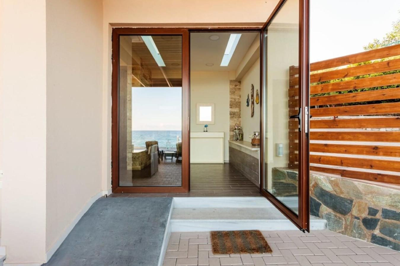 Seaside Summer Bliss - Aurora Luxury Pool Paradise Petalidi Bagian luar foto